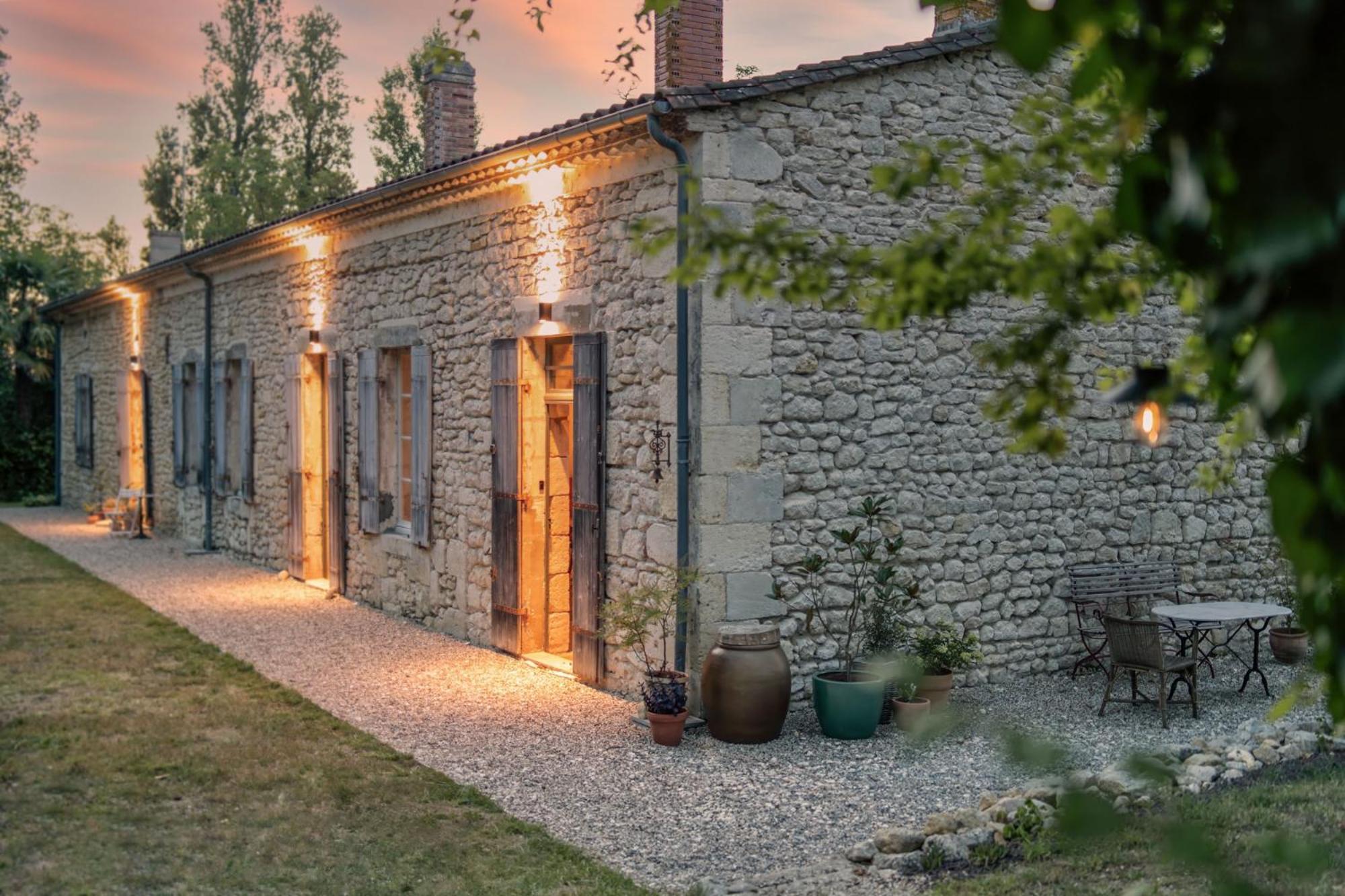 Vertheuil-en-Médoc La Nuit & Le Jour B&B 외부 사진